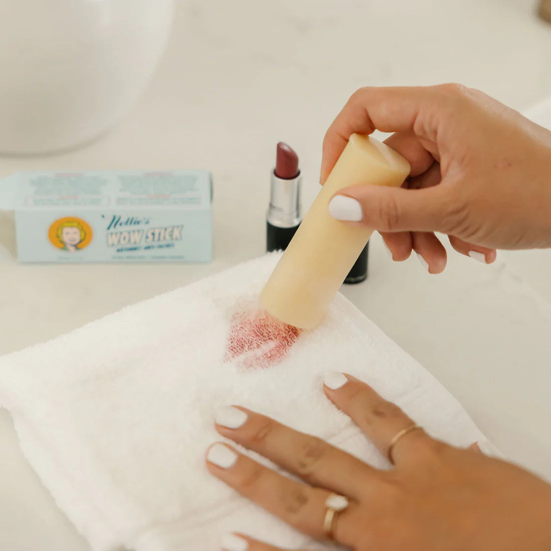 Wow Stick, Case/12 - Nellie's